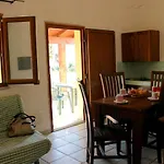 D Pietraia 13b Trilo * Бадеси