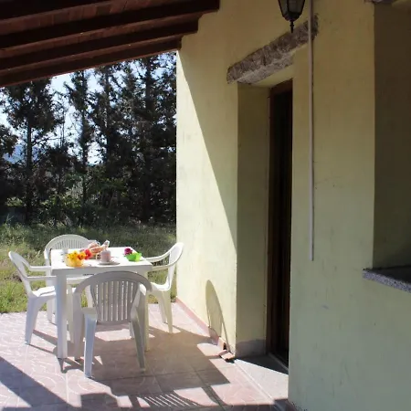 Διαμέρισμα D Pietraia 13b Trilo Badesi